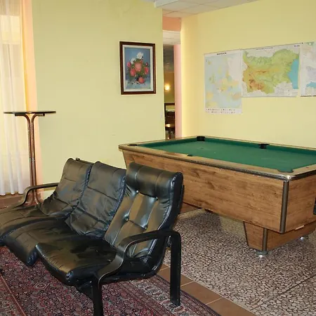 Varshava Hotell 2*