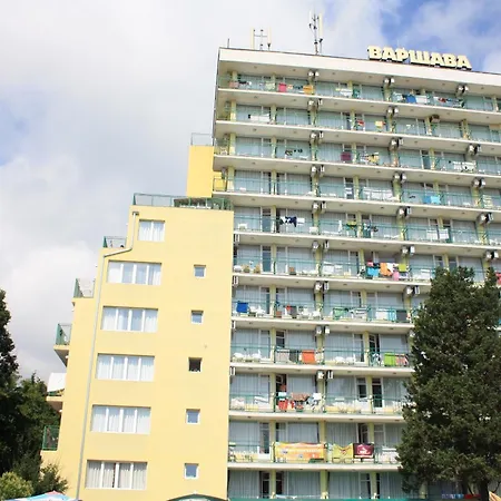 Отель Varshava 2*