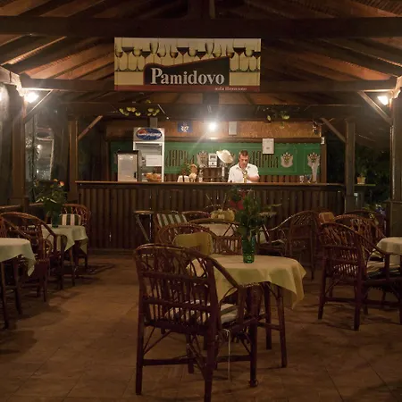 Отель Varshava 2*