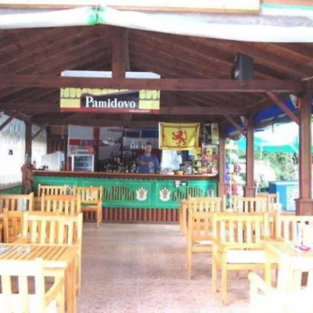 Отель Varshava 2*