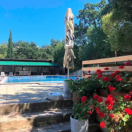 Varshava Золоті Піски